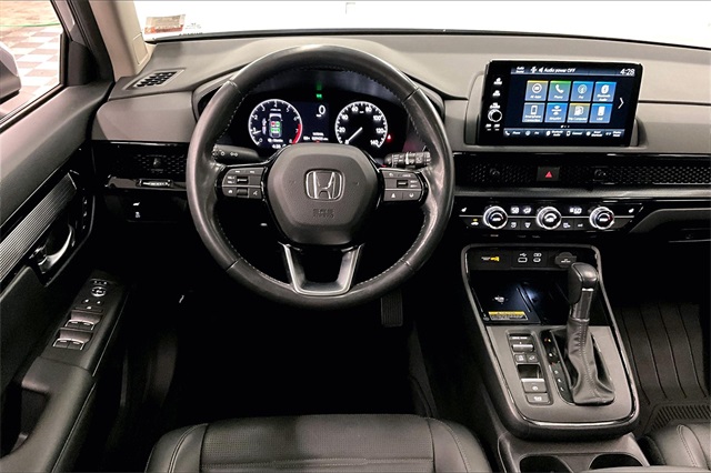 Vehicle image 15 of 38
