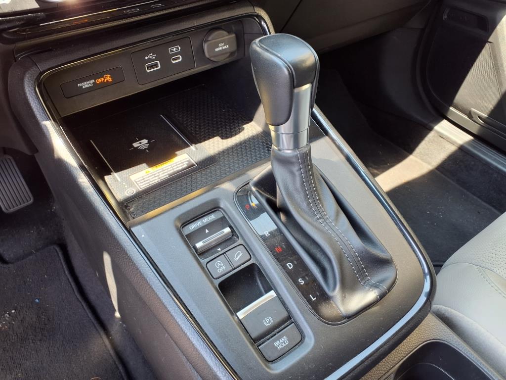 Vehicle image 11 of 20