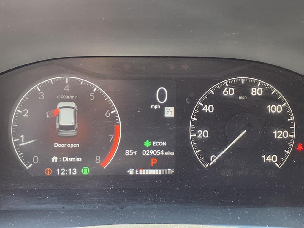 Vehicle image 9 of 20