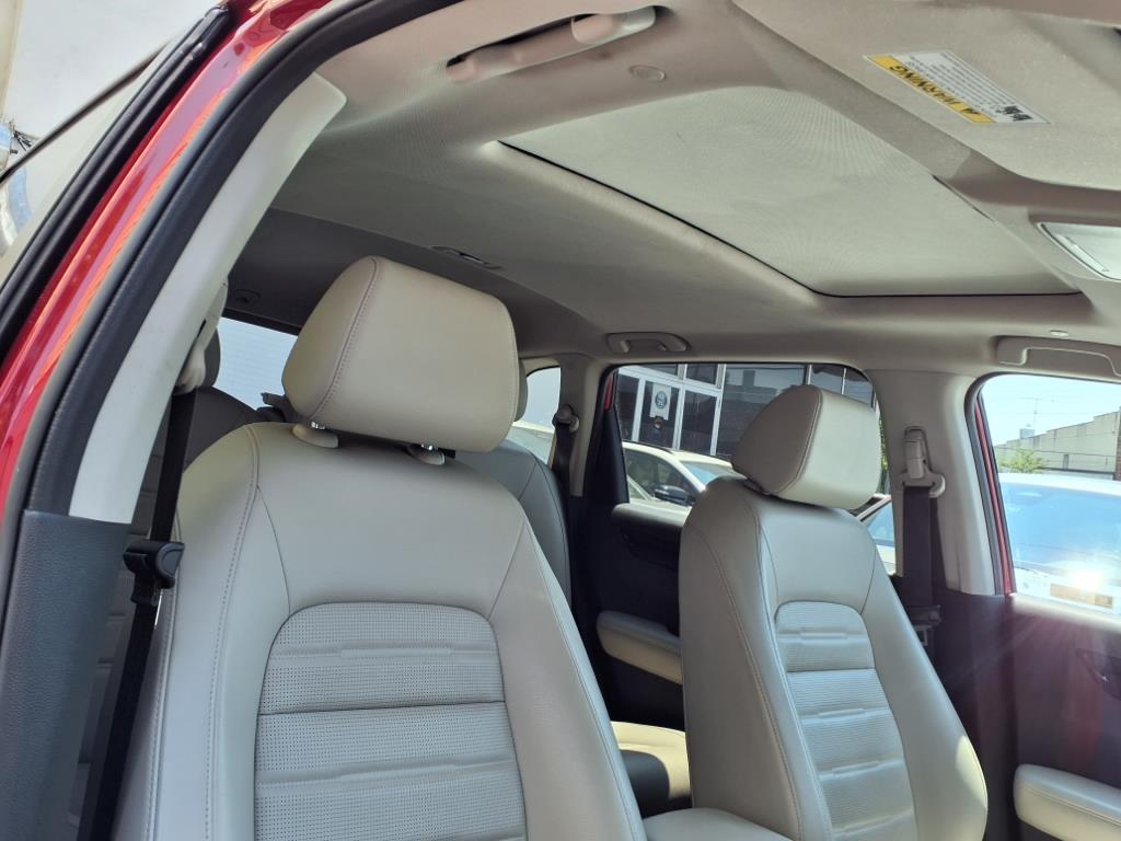 Vehicle image 19 of 20
