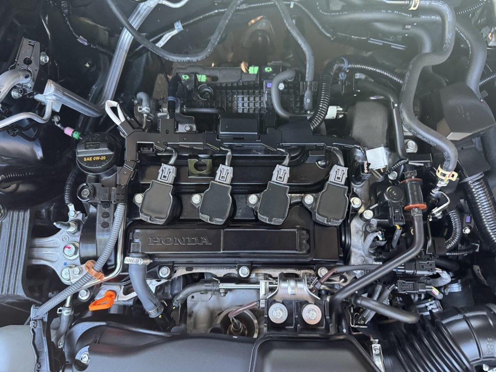 Vehicle image 14 of 52
