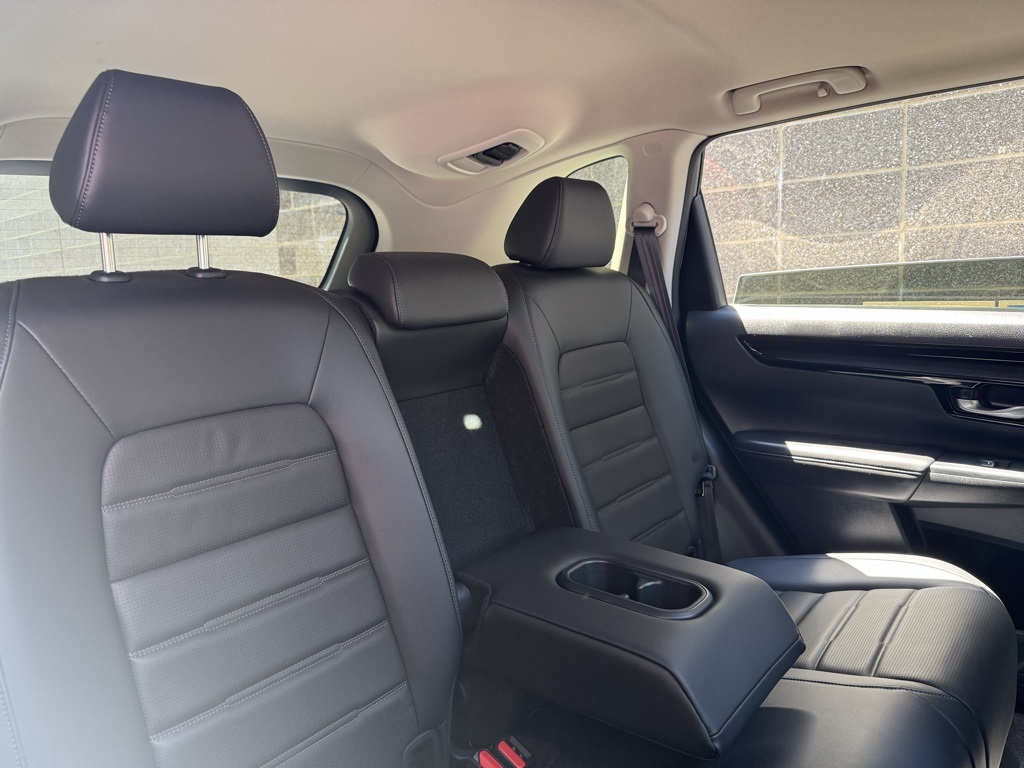 Vehicle image 19 of 52