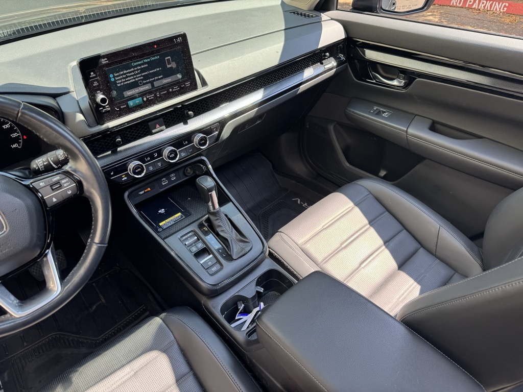 Vehicle image 44 of 52