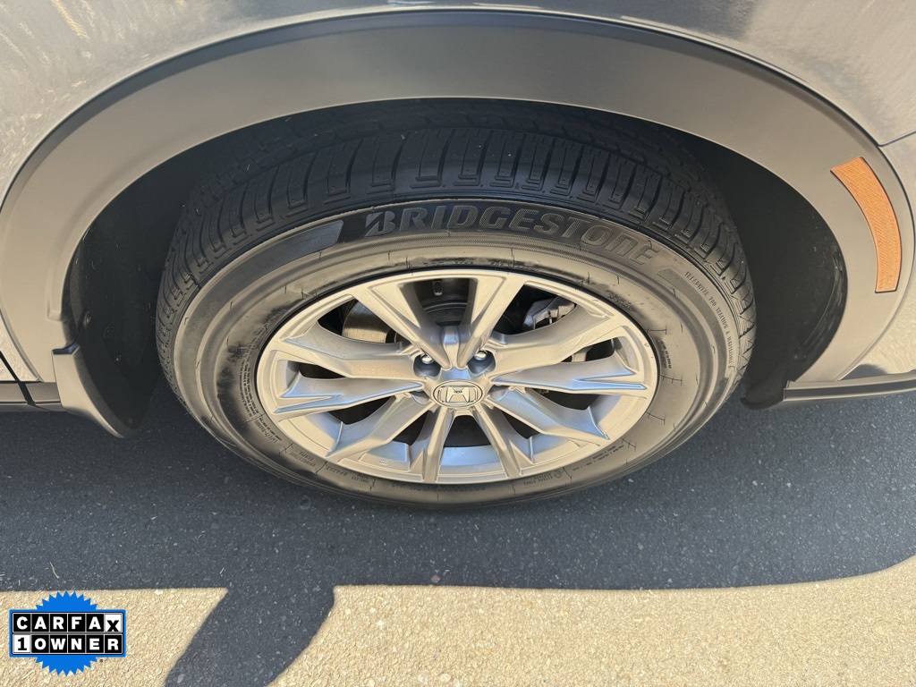 Vehicle image 16 of 52
