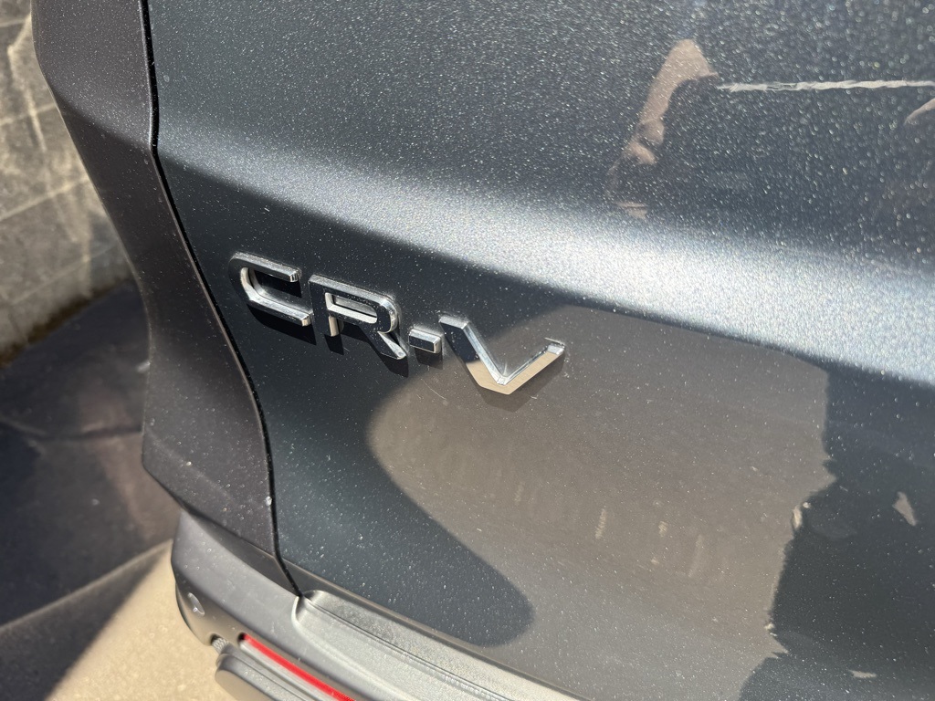 Vehicle image 38 of 52