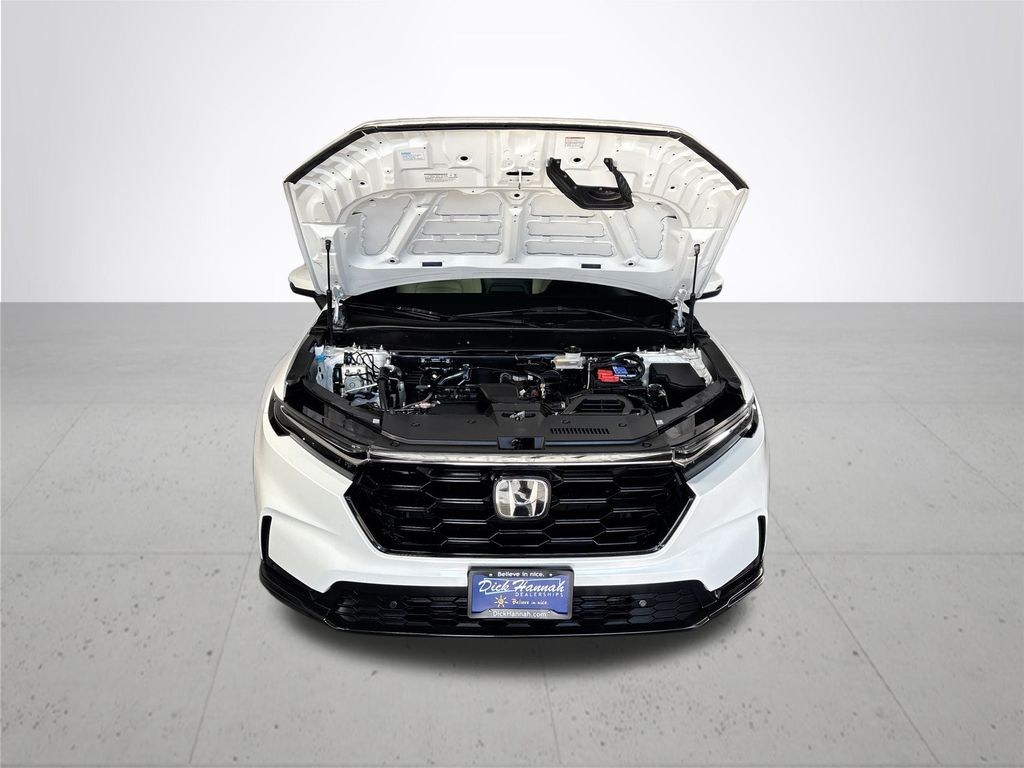 Vehicle image 4 of 26