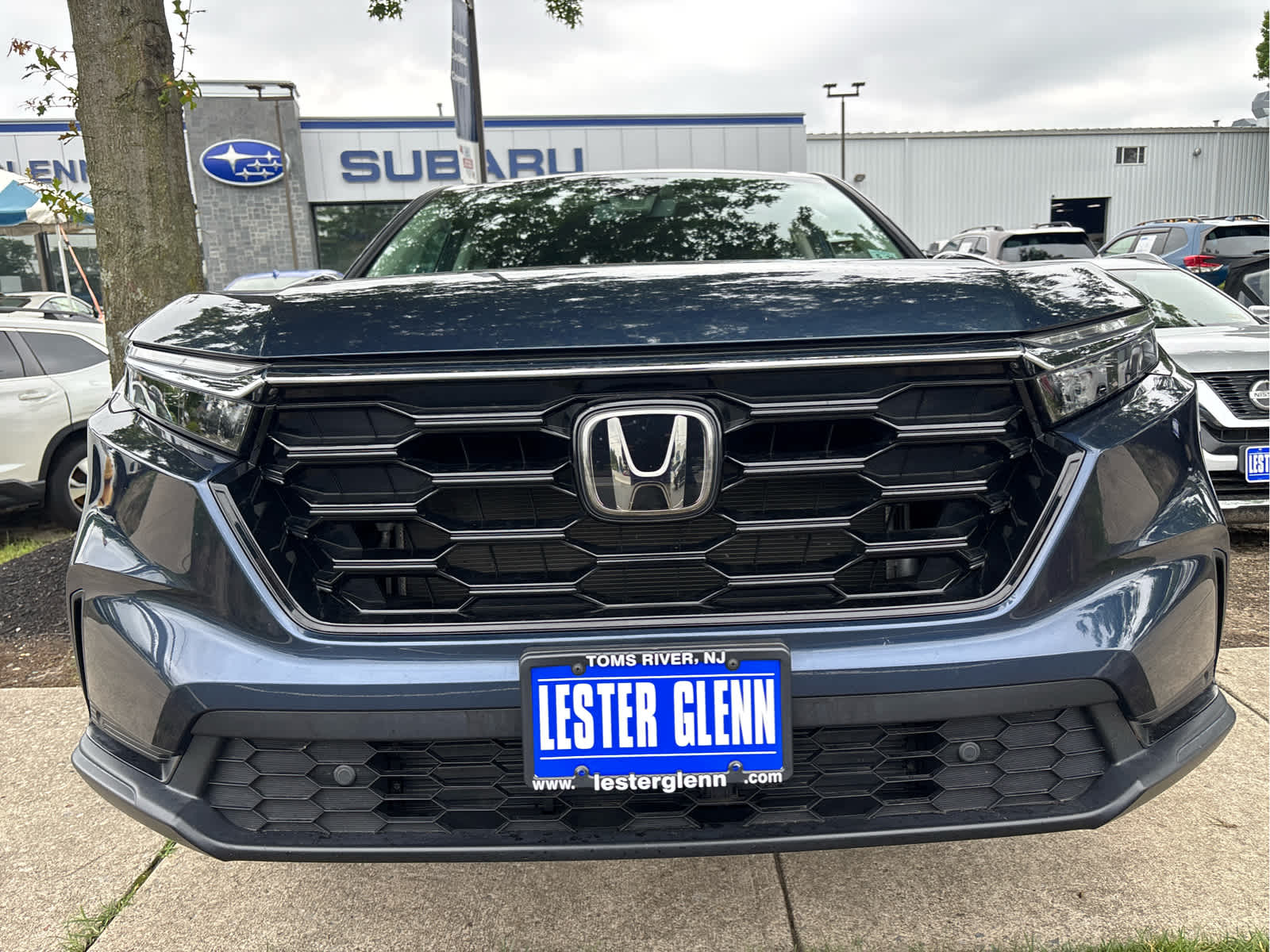2023 Honda CR-V EX-L Image 3 of 31