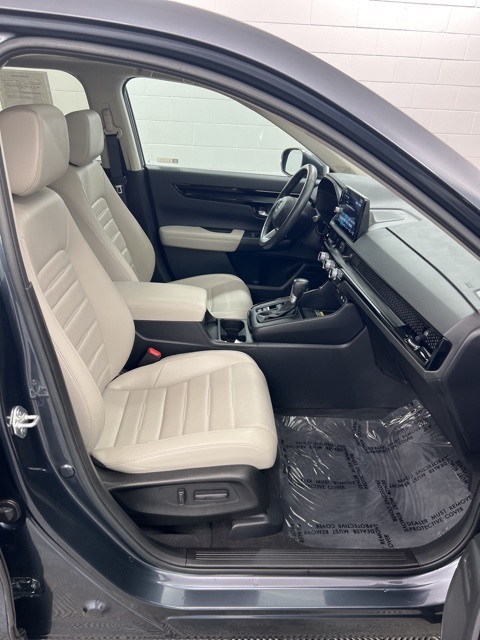 Vehicle image 18 of 18