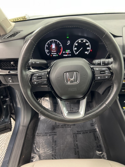 Vehicle image 9 of 18