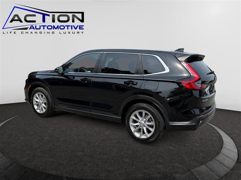Vehicle image 7 of 35