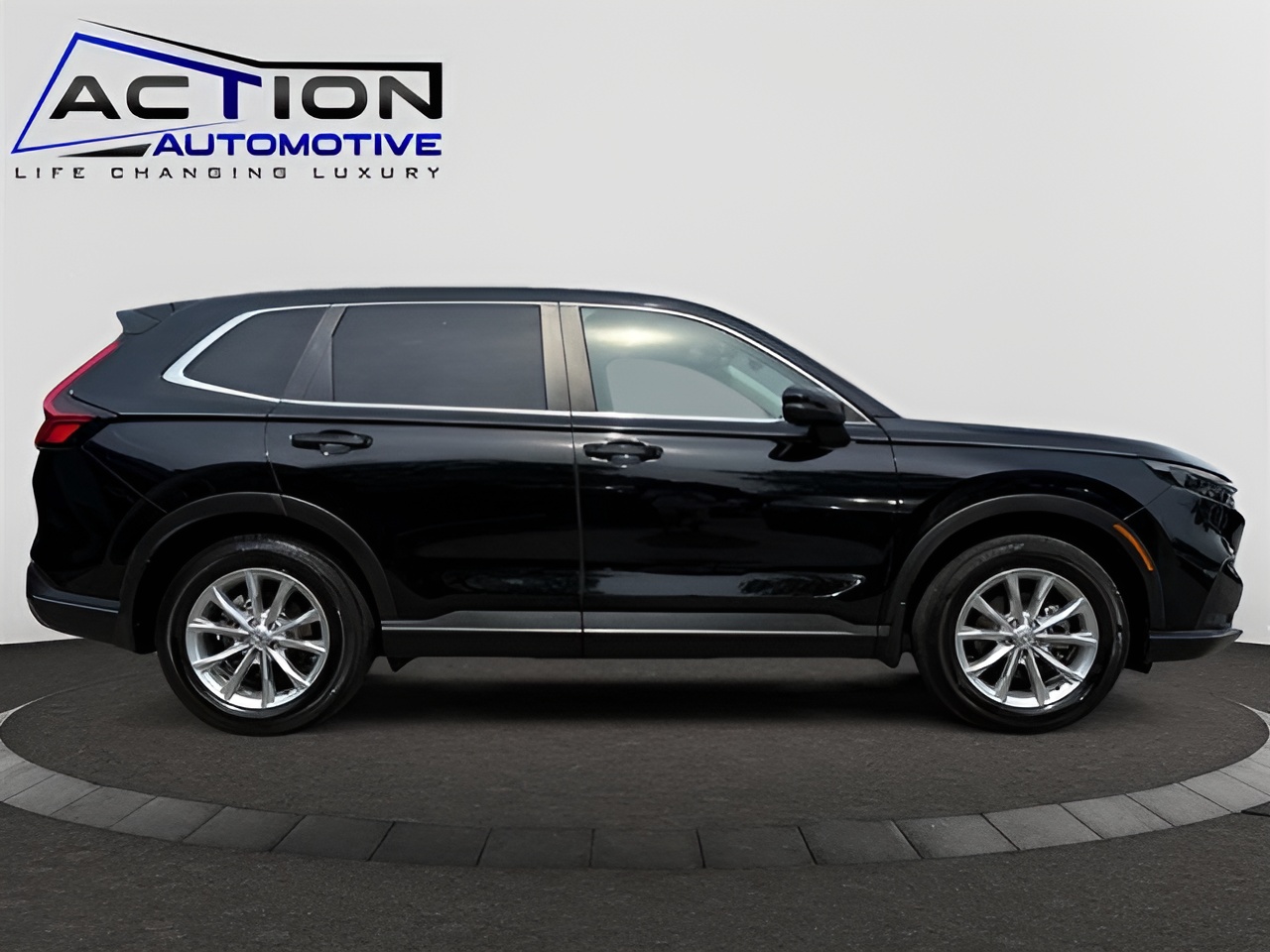 Vehicle image 31 of 35