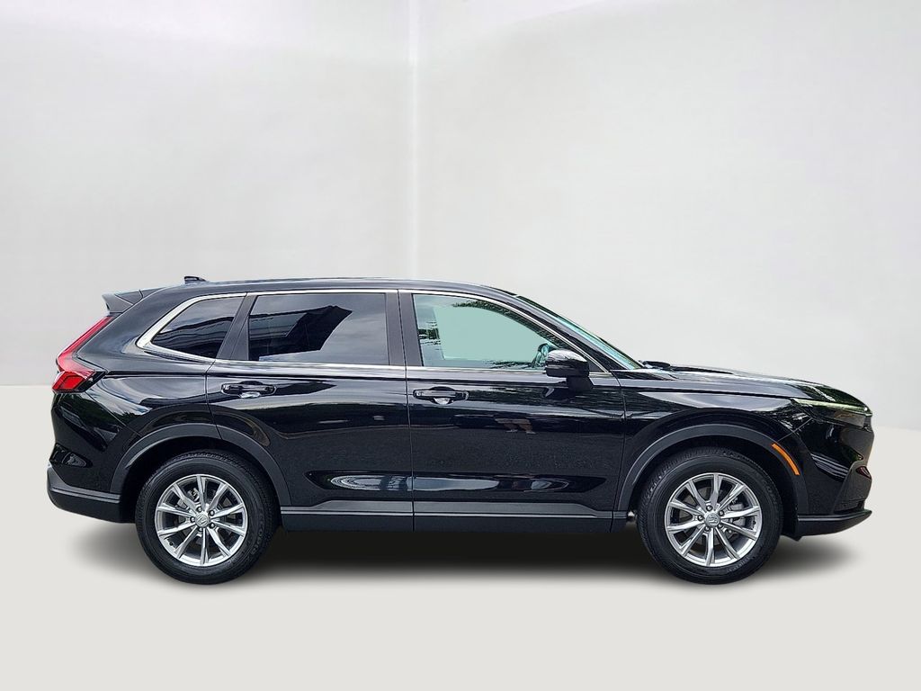 Vehicle image 4 of 30