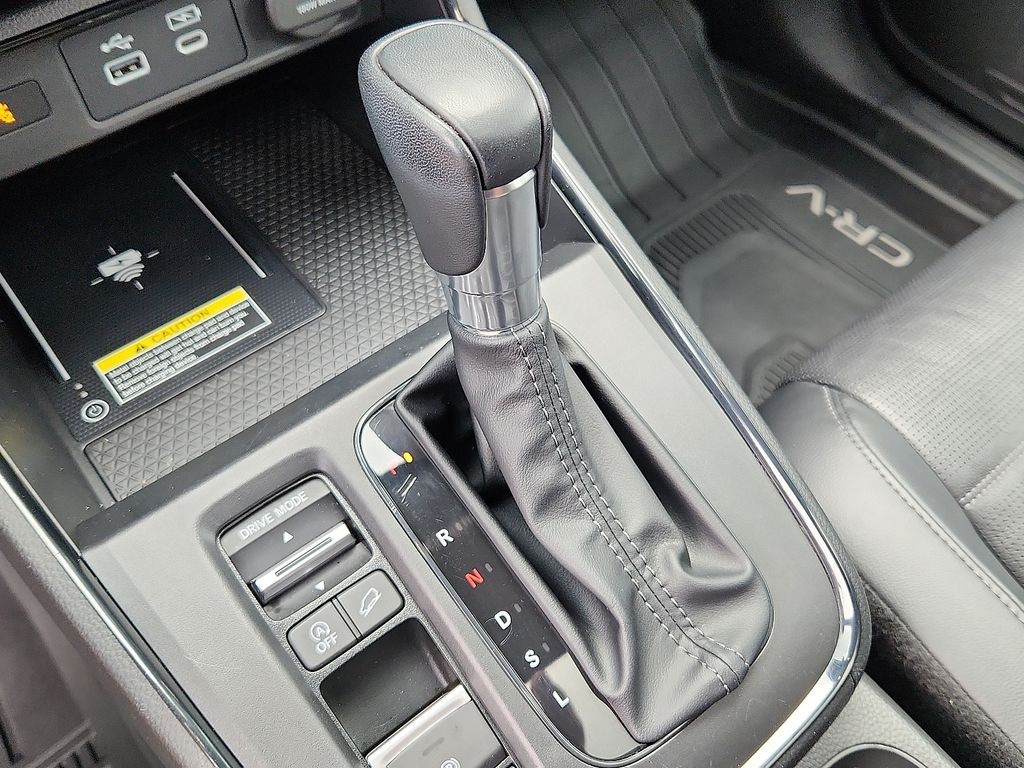 Vehicle image 15 of 30