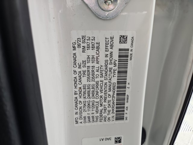 Vehicle image 26 of 30