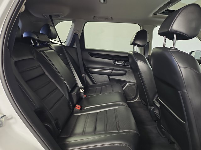 Vehicle image 13 of 30