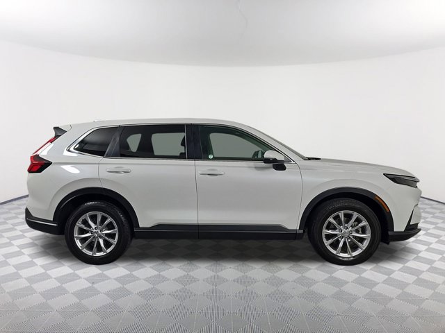 Vehicle image 4 of 30