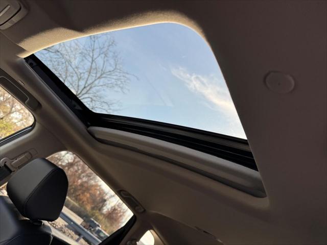 2023 Honda CR-V EX-L Image 28 of 31