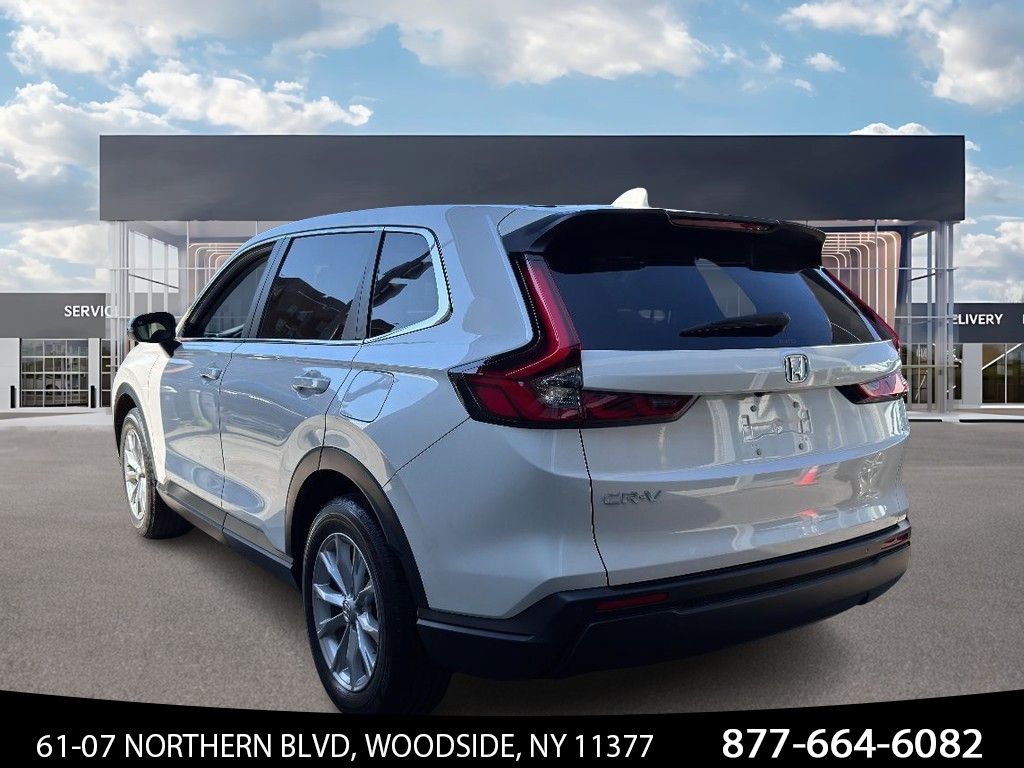 Vehicle image 7 of 31