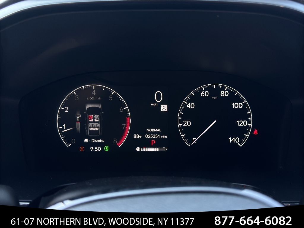 Vehicle image 20 of 31