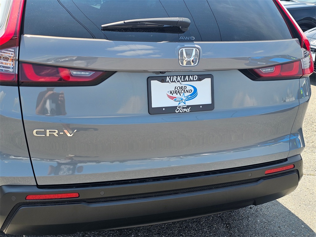 Vehicle image 29 of 34