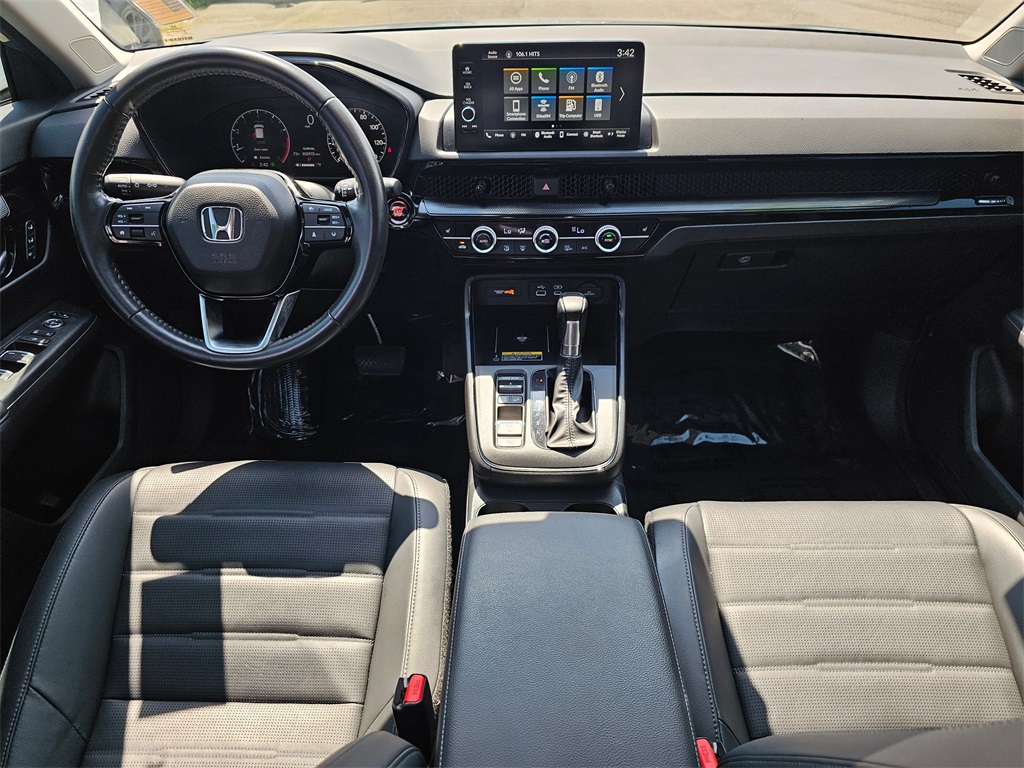 Vehicle image 15 of 34