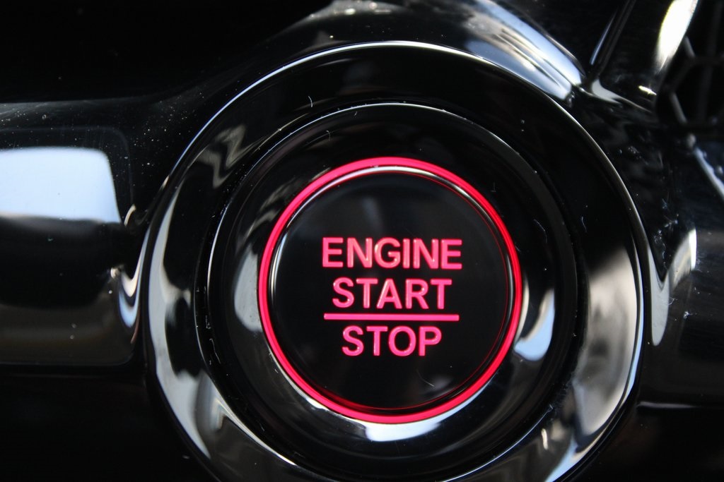 Vehicle image 20 of 42