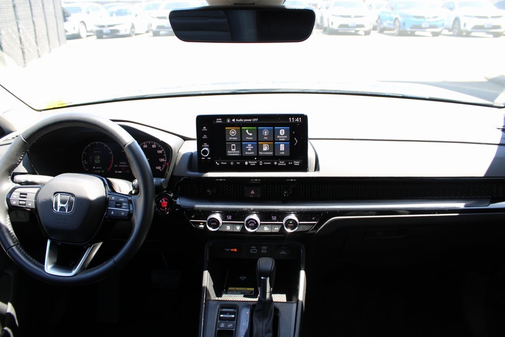 Vehicle image 14 of 42