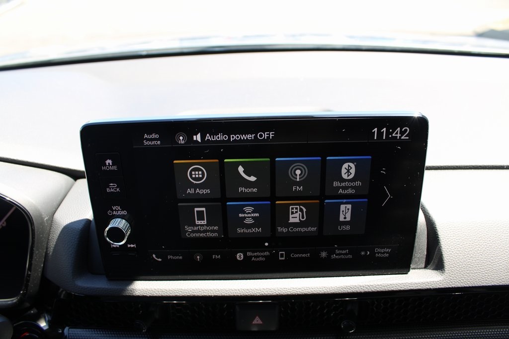 Vehicle image 21 of 42
