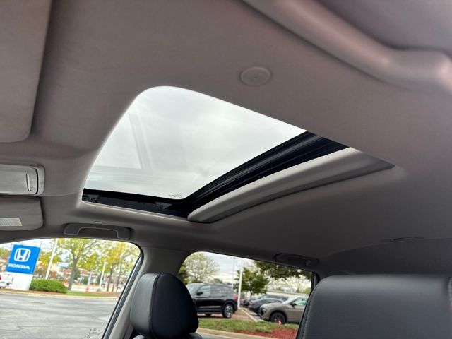 2023 Honda CR-V EX-L Image 39 of 52