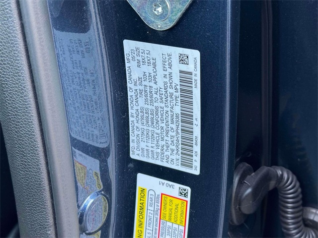 Vehicle image 25 of 34