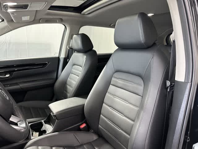 Vehicle image 11 of 25