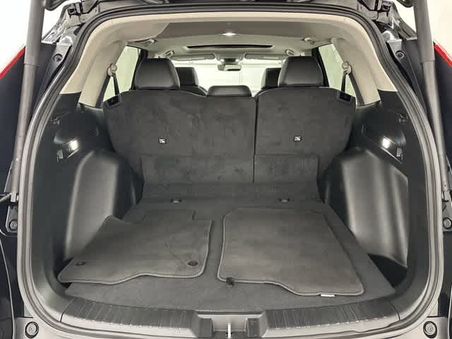 Vehicle image 8 of 25