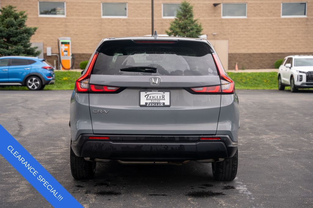 2023 Honda CR-V EX-L Image 7 of 36