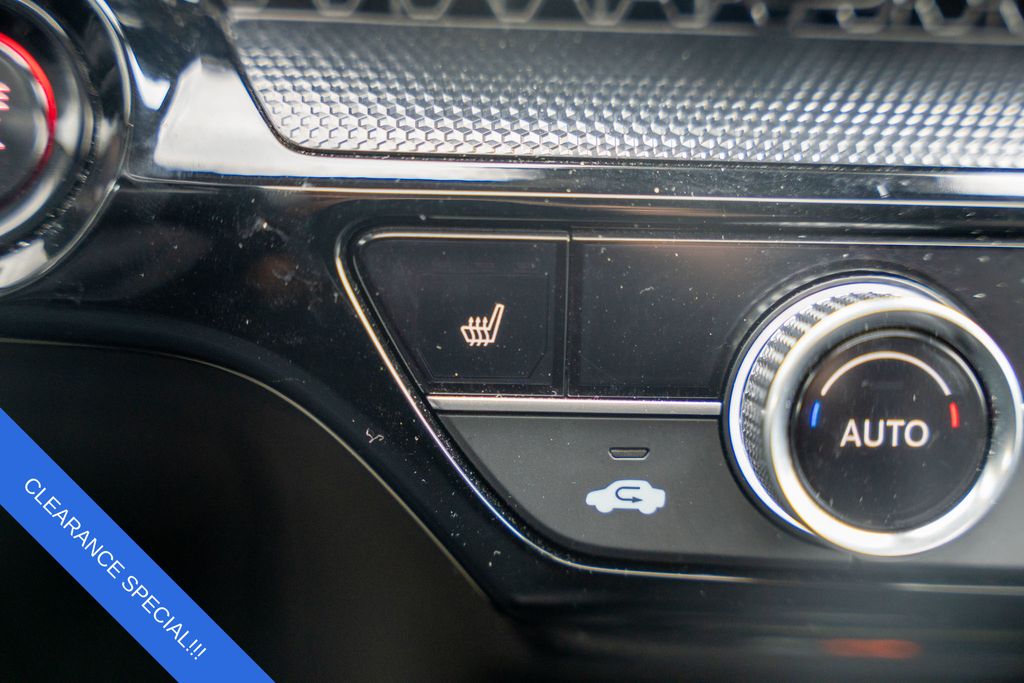 2023 Honda CR-V EX-L Image 21 of 36