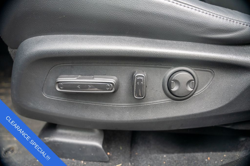 2023 Honda CR-V EX-L Image 30 of 36