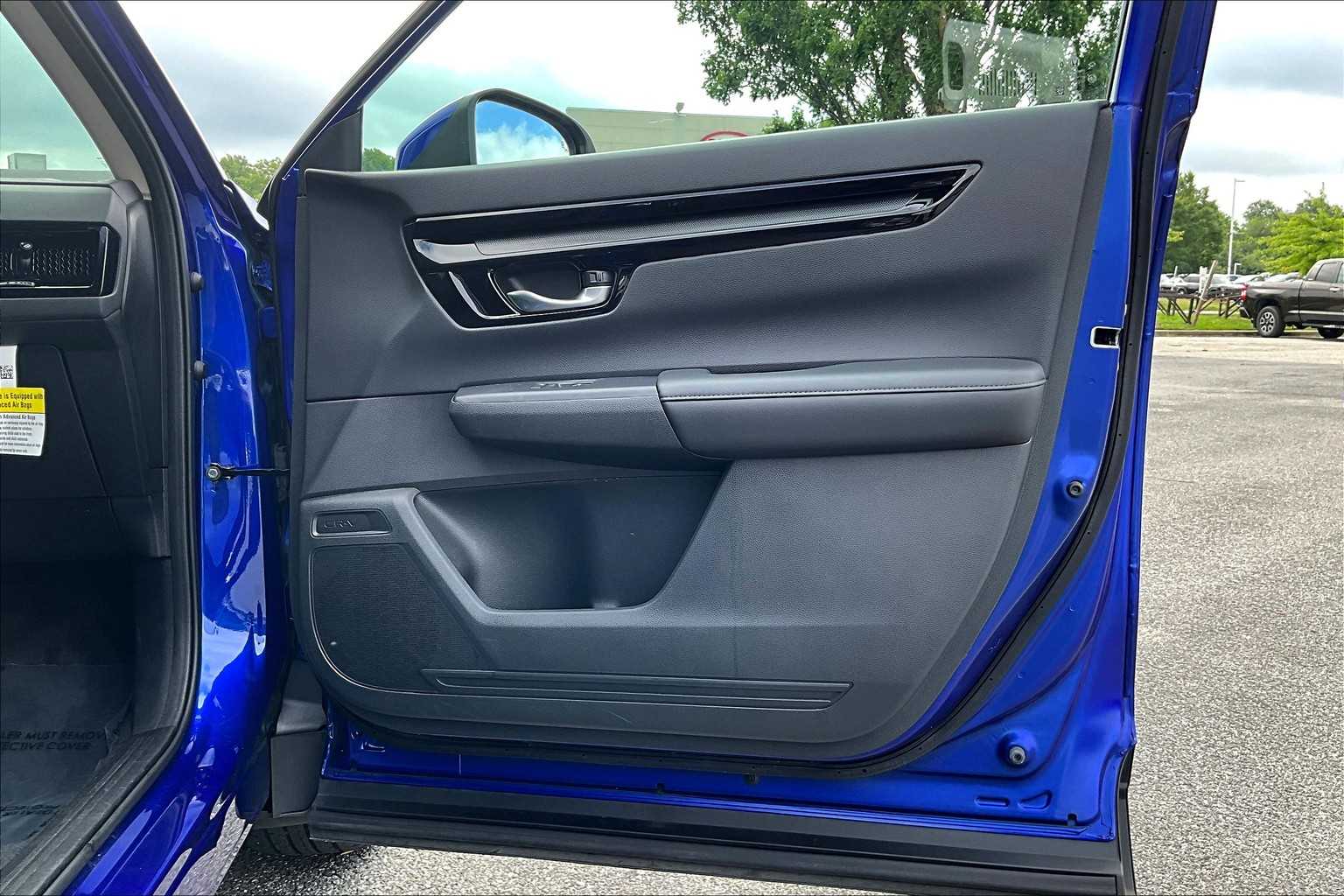 Vehicle image 34 of 35