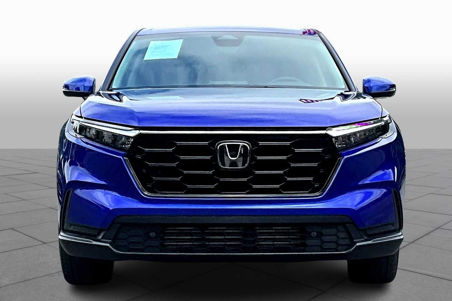 Vehicle image 2 of 35