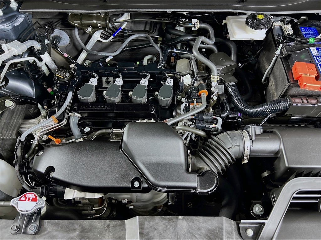 Vehicle image 9 of 36