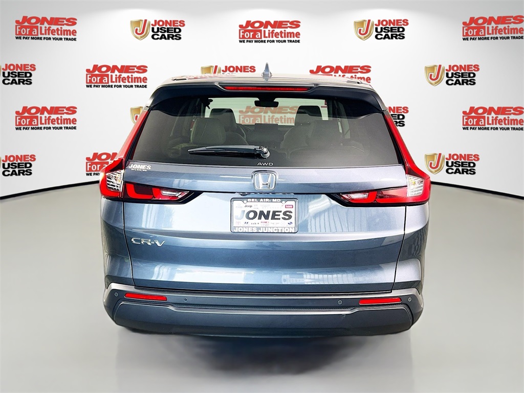 Vehicle image 6 of 36