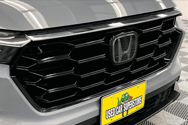 Vehicle image 36 of 38