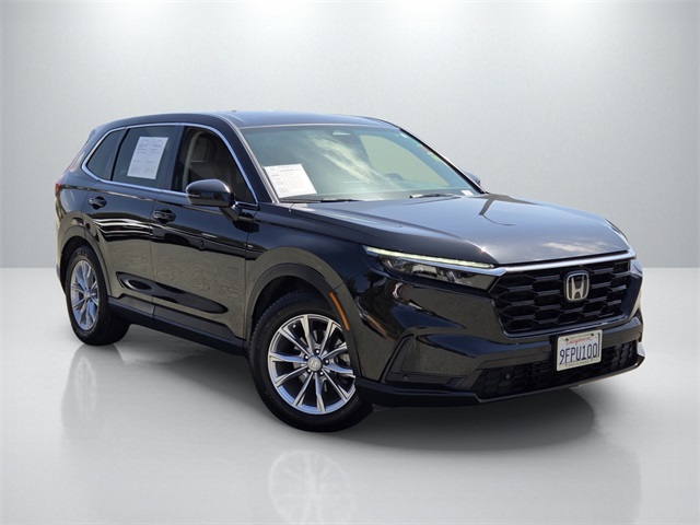 Vehicle image 3 of 28