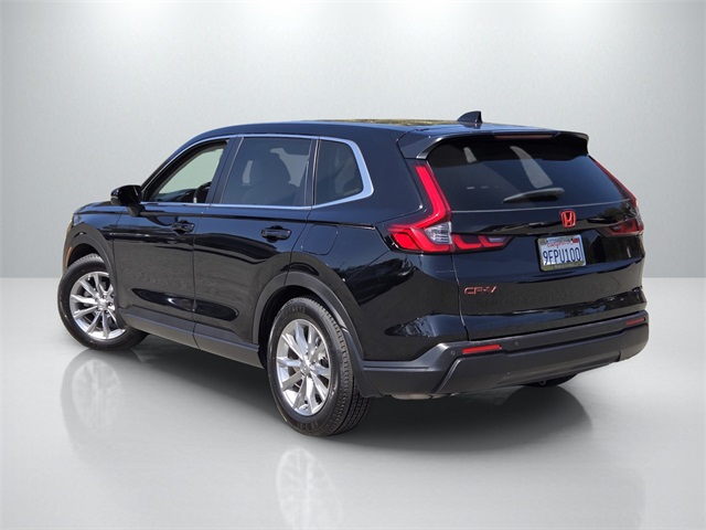 Vehicle image 7 of 28