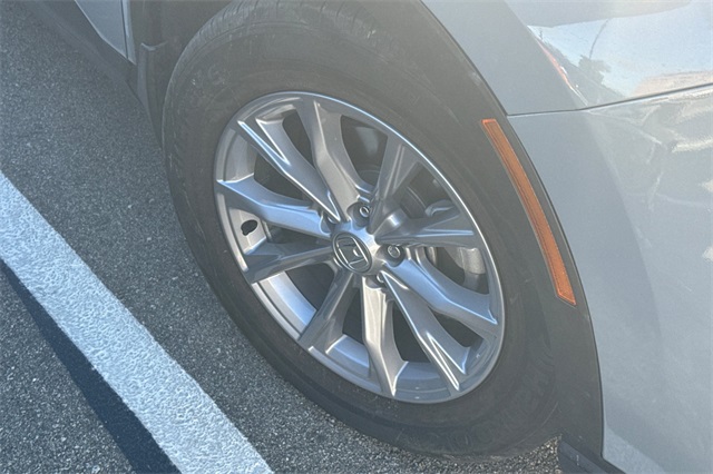 Vehicle image 5 of 16