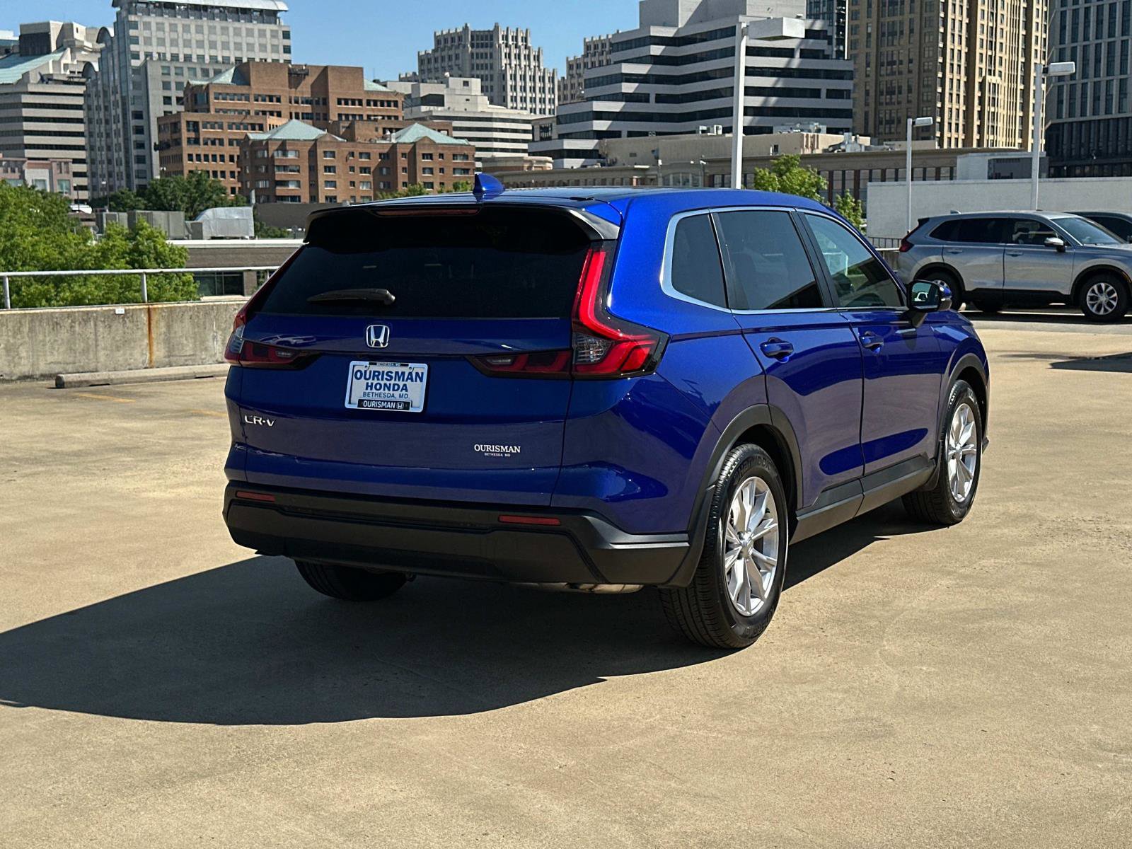 Vehicle image 5 of 26