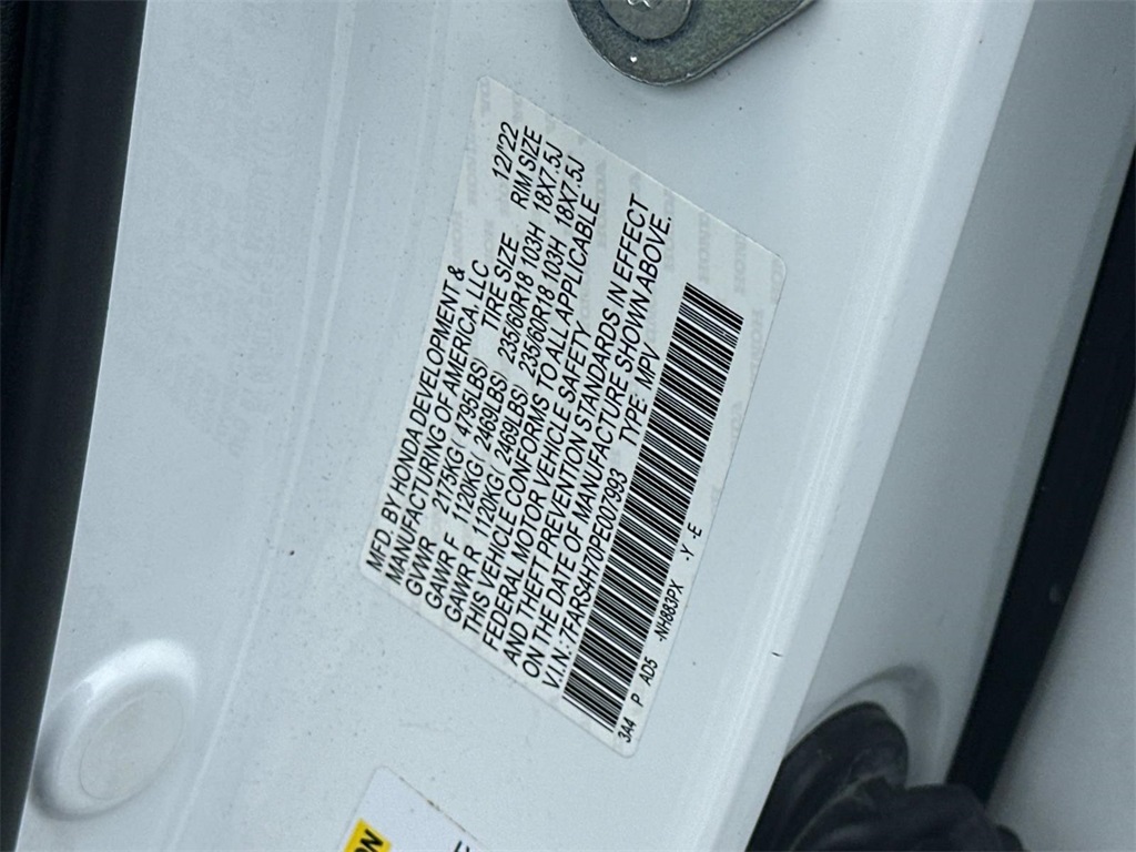Vehicle image 25 of 30