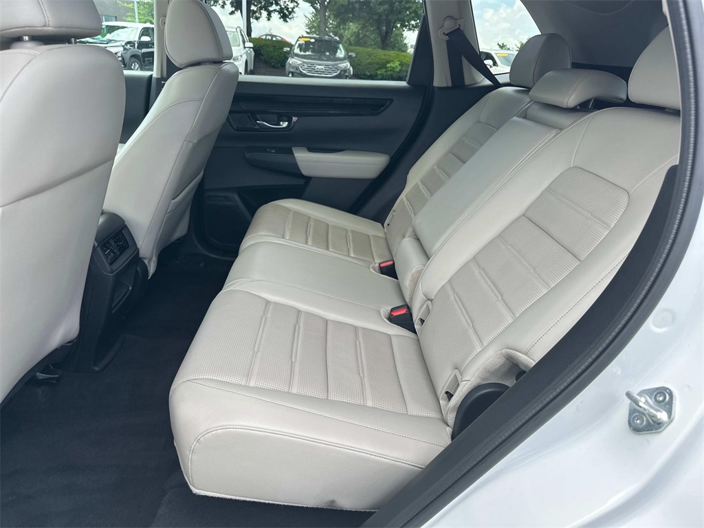 Vehicle image 9 of 30