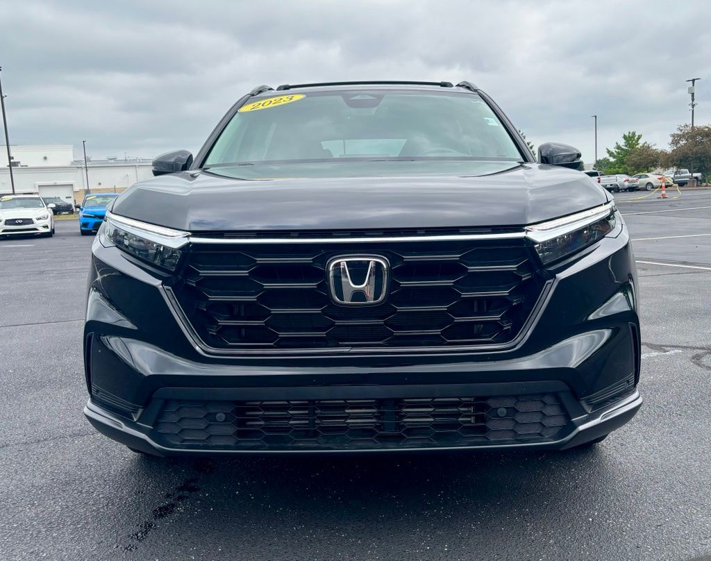 2023 Honda CR-V EX-L Image 3 of 41