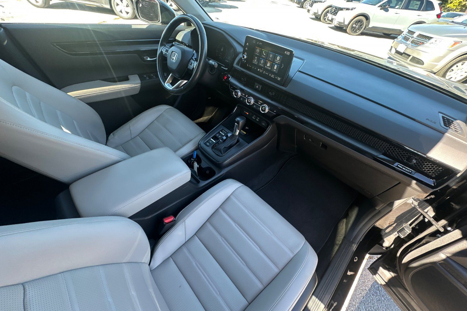 2023 Honda CR-V EX-L Image 16 of 40