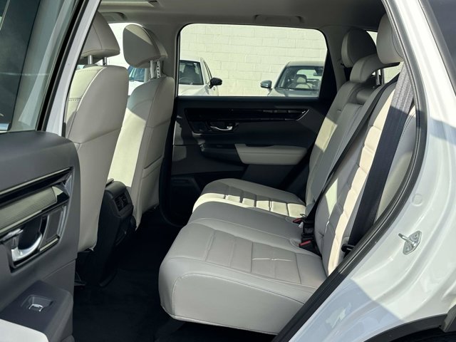Vehicle image 8 of 26