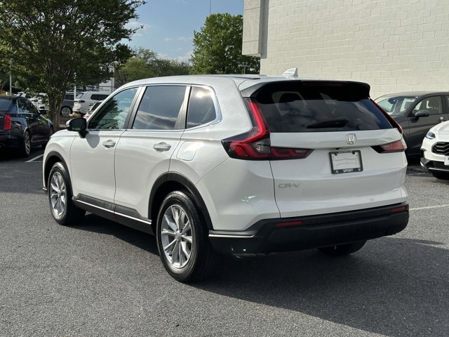 Vehicle image 4 of 26